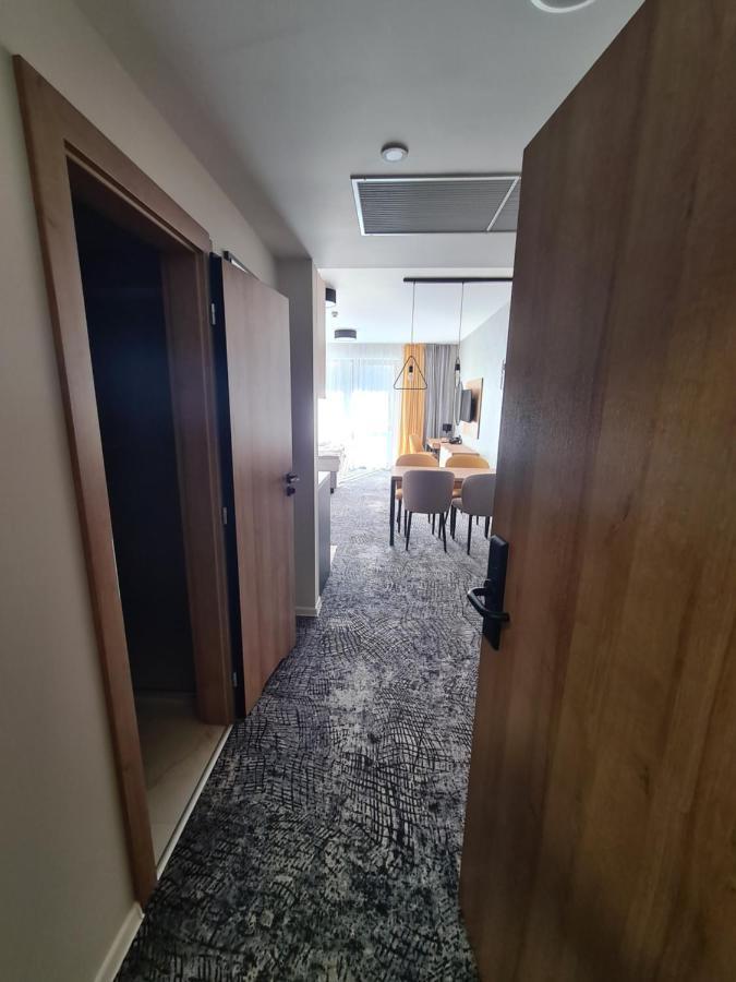 Akvamarin Besenova Apartman Apartment Екстериор снимка