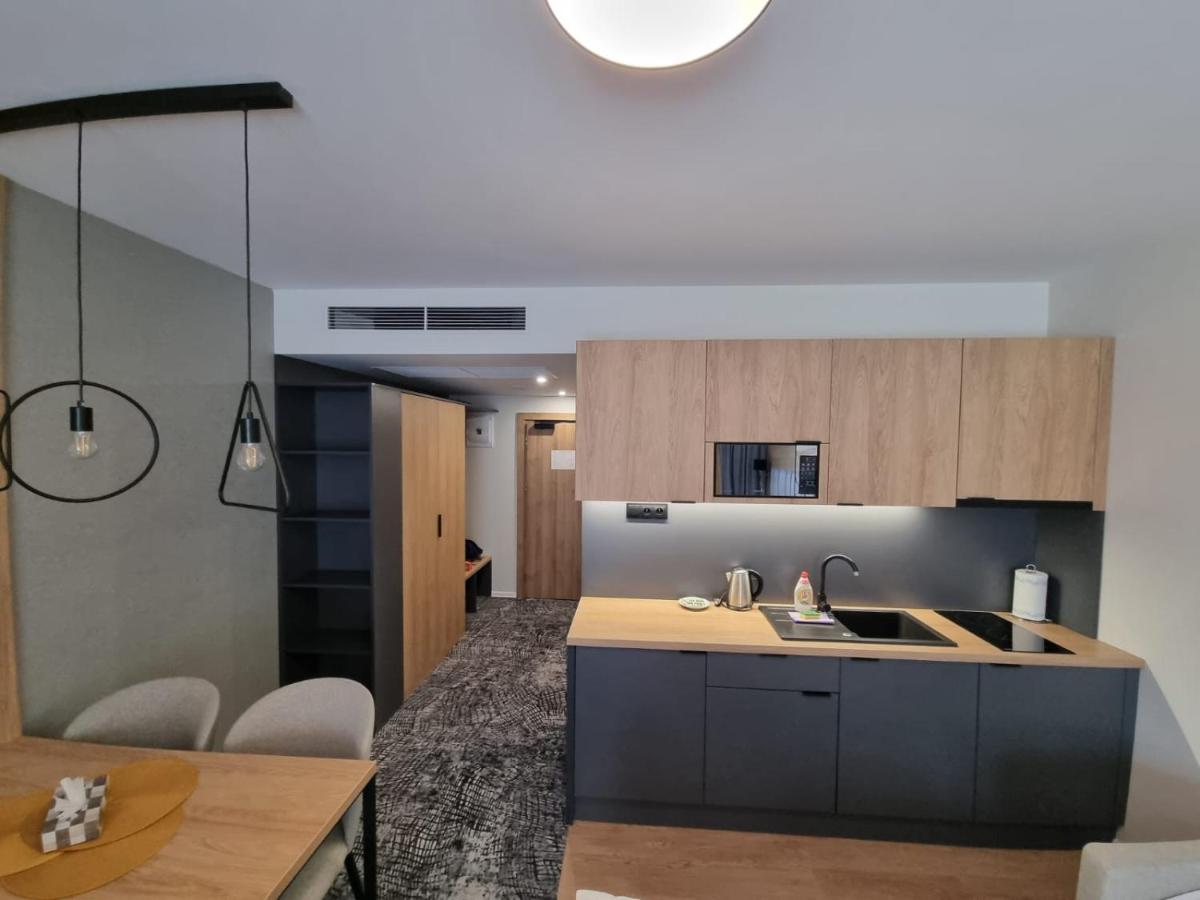 Akvamarin Besenova Apartman Apartment Екстериор снимка