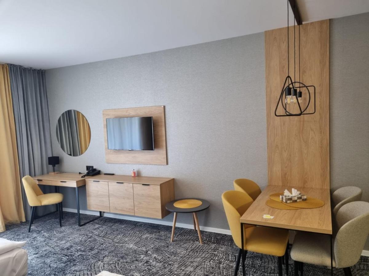 Akvamarin Besenova Apartman Apartment Екстериор снимка